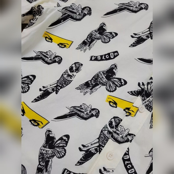Volcom parrot short sleeve button down shirt - Picture 2 of 8